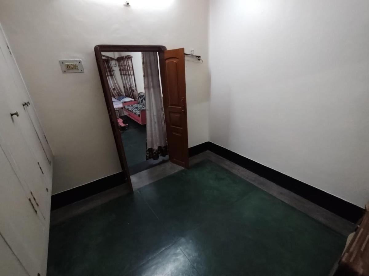 Heritage Homestay@old Near Ganges