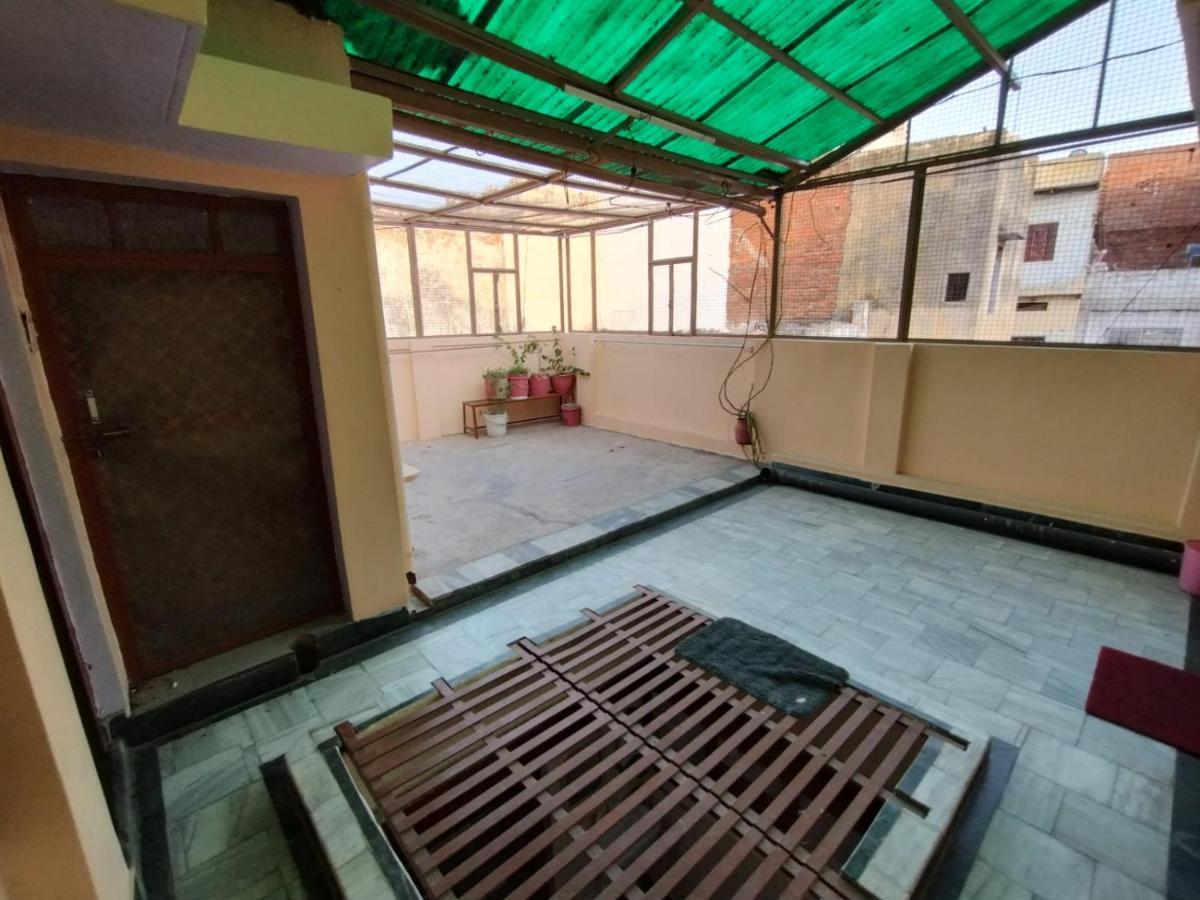 Heritage Homestay@old Near Ganges