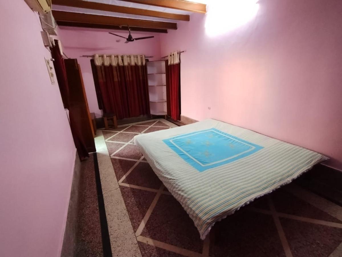 Heritage Homestay@old Near Ganges Holiday home *